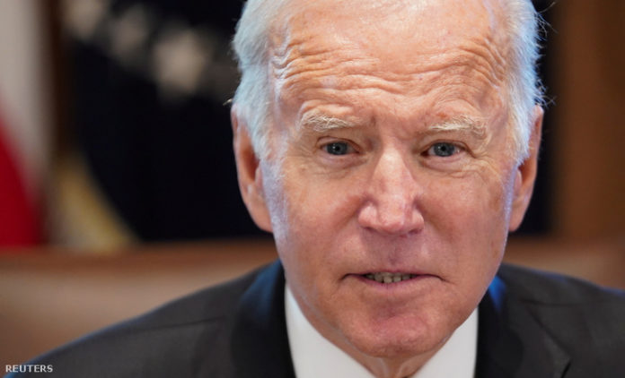 Tovabb csokkent Joe Biden amerikai elnok nepszerusege az Egyesult Allamokban