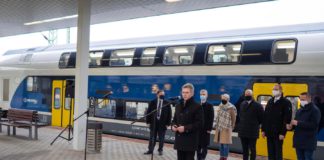 Tatabányára is érkezik az emeletes vonat Tatabanyara is erkezik az emeletes vonat