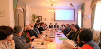 Nyolc szervezet a Közművelődési Kerekasztal körül Kerekasztal