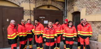 Kásler Miklós: új munkaruhákat kapnak a mentőszolgálat dolgozói Kasler Miklos uj munkaruhakat kapnak a mentoszolgalat dolgozoi