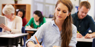 Keddig lehet jelentkezni a felsőoktatásba Keddig lehet jelentkezni a felsooktatasba