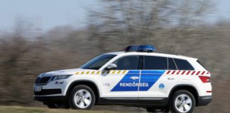 Nagy ellenőrzés Tatabányán: éjfélig kell fokozott intézkedésekre számítani Nagy ellenorzes Tatabanyan ejfelig kell fokozott intezkedesekre szamitani