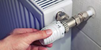 A LAKOSSÁGNAK EGÉSZ ÉVBEN NEM EMELKEDIK A GÁZ, AZ ÁRAM ÉS A TÁVHŐ REZSIVÉDETT ÁRA 02.16