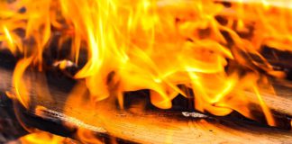 LEÉGETT EGY FAHÁZ NYERGESÚJFALUN 1105