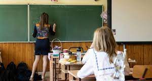 MÁR 44 EZREN TÖLTÖTTÉK KI AZ OKTATÁSI KÉRDÉSEKRŐL INDÍTOTT SZÜLŐI KONZULTÁCIÓT 12.05