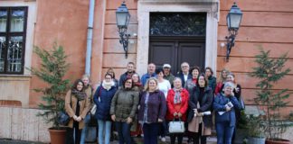 Vendégül láttuk a Vasvári Népfőiskola dolgozóit Tatán vasvar5