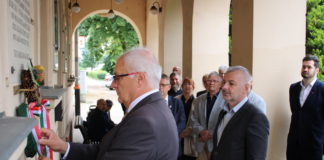 Megemlékezés három városi helyszínen Magyary Zoltán születésének 136. évfordulóján IMG 7726